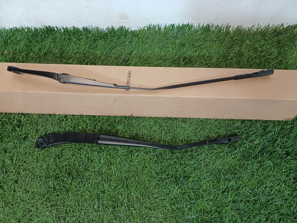 фото №1, Важіль двірники porsche taycan 9j1