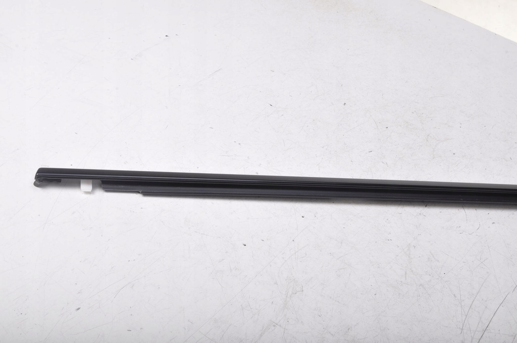 фото №6, Volvo xc90 ii молдинг скло підвіконна задня права