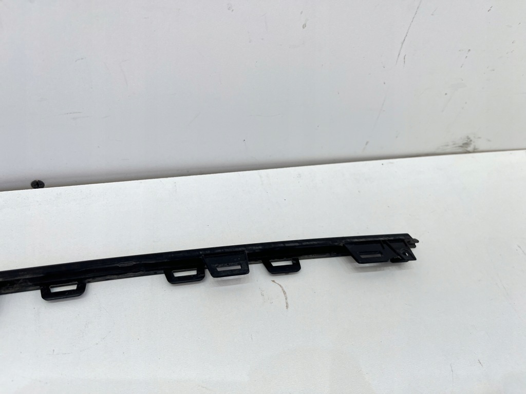 фото №10, Audi a4 b9 s-line молдинг накладка бампера задняя задняя левая 8w0853551c