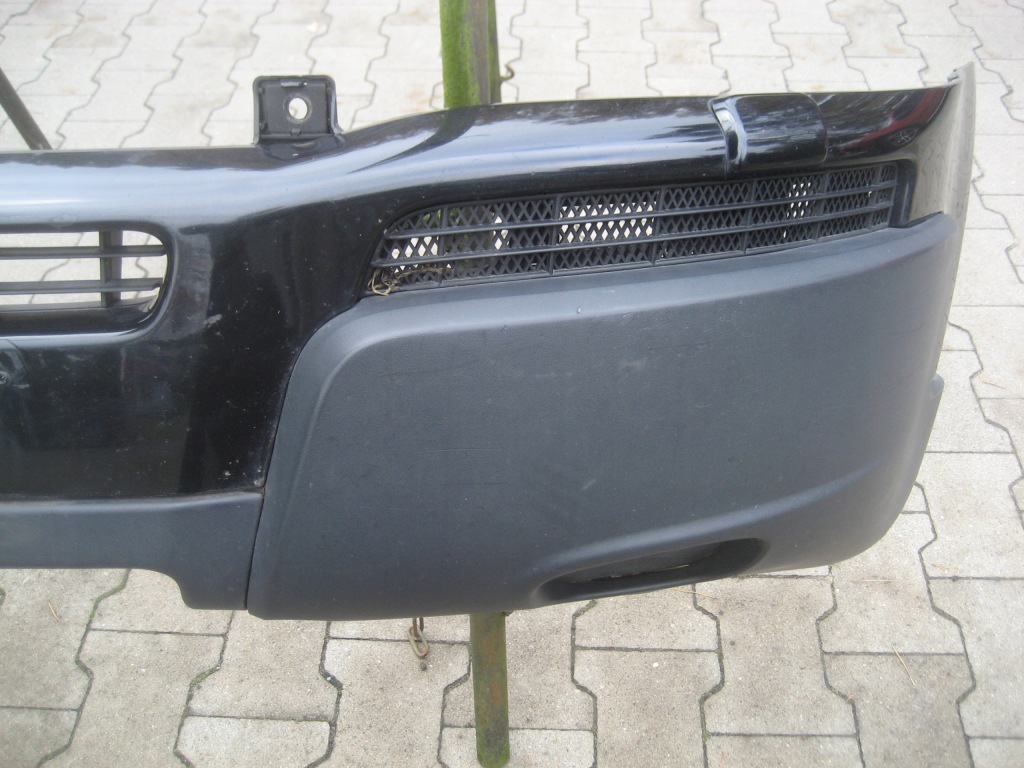 Volvo xc90 02-06r бампер передний омыватель чёрный Недорого