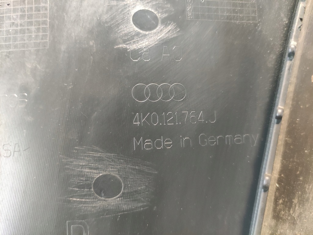 фото №7, Audi a6 c8 18- впуск повітря правий перед 4k0121764j