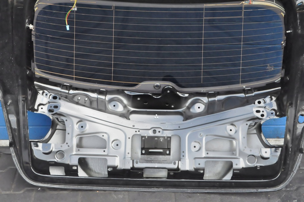 фото №8, Mercedes gla x156 крышка багажника багажника задняя задняя стекло 245g