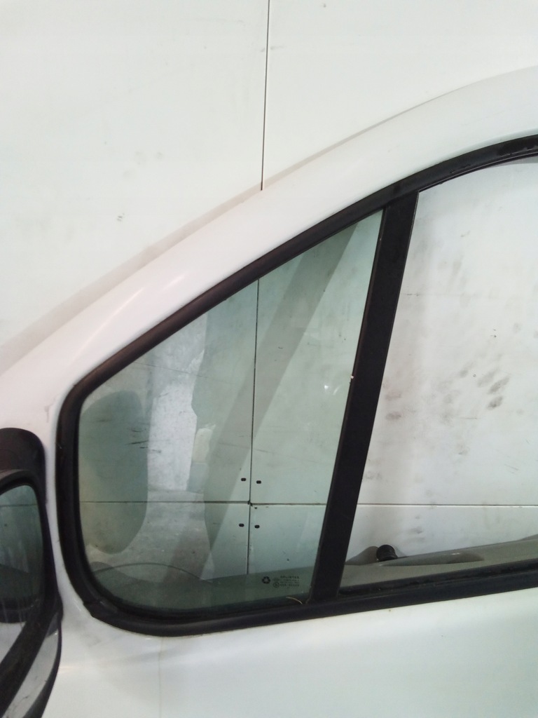 фото №6, E701 двері лівий перед vivaro білий