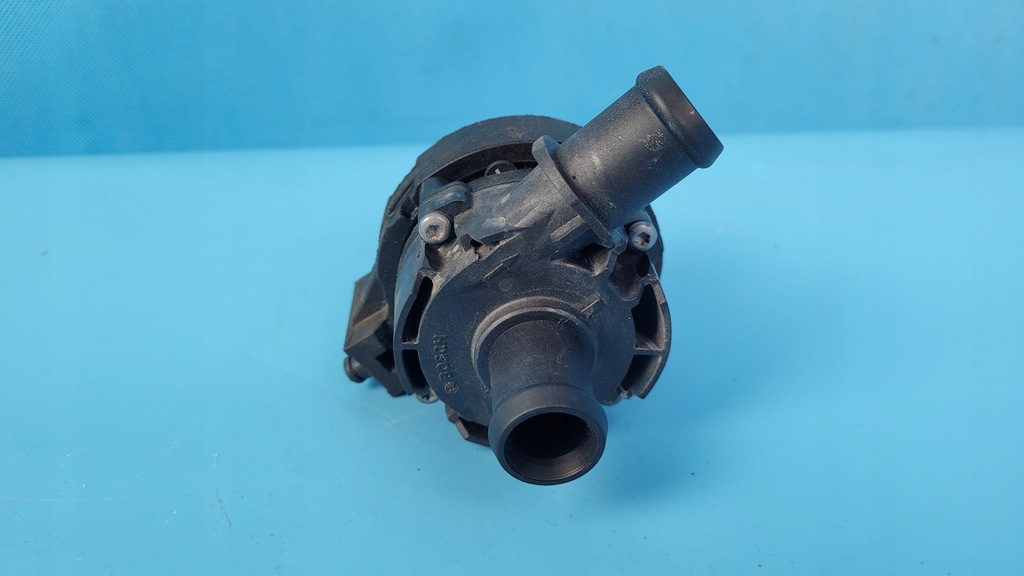 фото №9, Audi vw tiguan skoda 2.0 tdi дополнительная помпа насос wody 5q0965567h