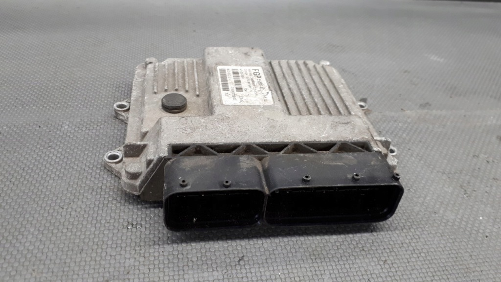 фото №1, Блок управления бортовой компьютер opel оригинальный номер 55187472