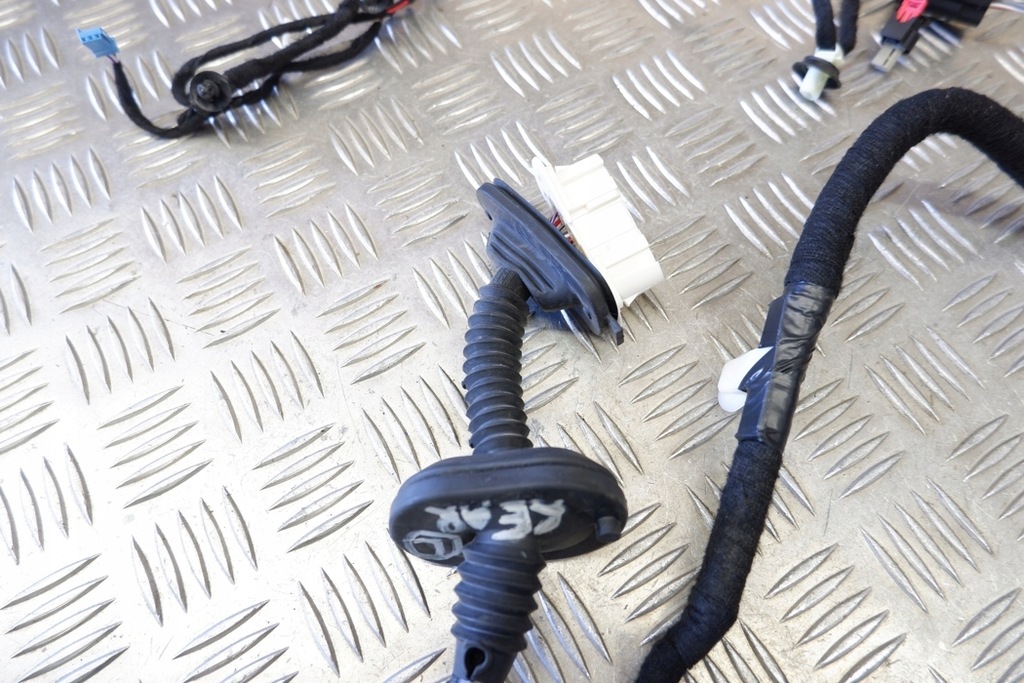 фото №7, Джгут задніх лівих двері tesla 148905300e electric 2022