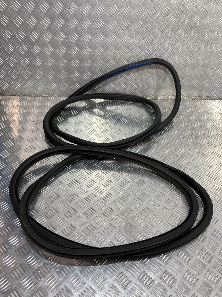 фото №1, Прокладка дверь перед левая правая ds3 crossback 18-