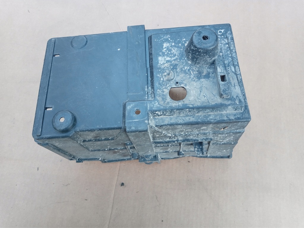 фото №1, Корпус акумулятор ford kuga 4m51-10723bc