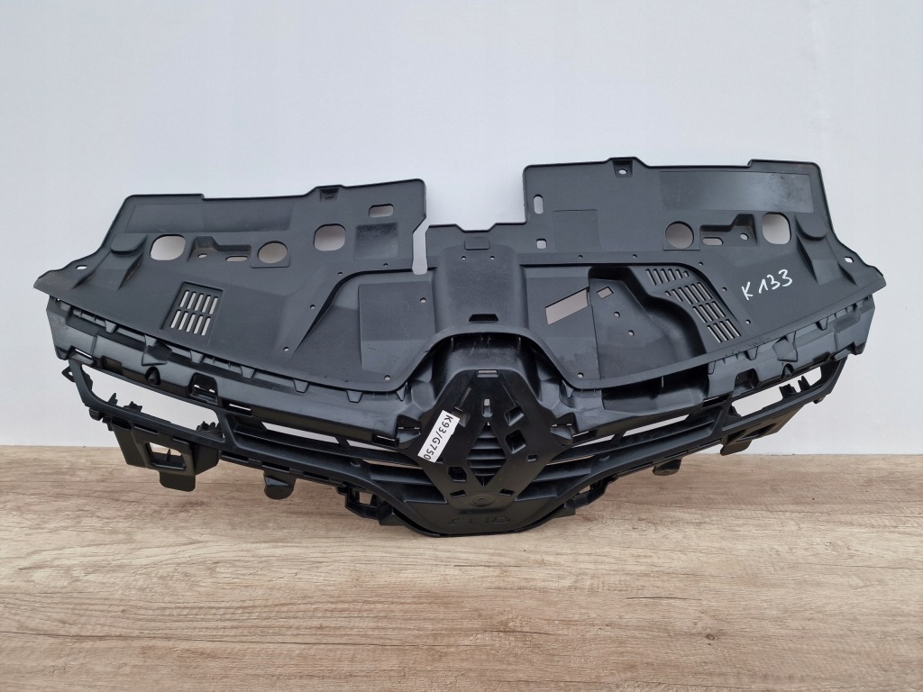 Купить Renault clio iv 4 решётка  решётка радиатора корпус каркас оригинальный номер