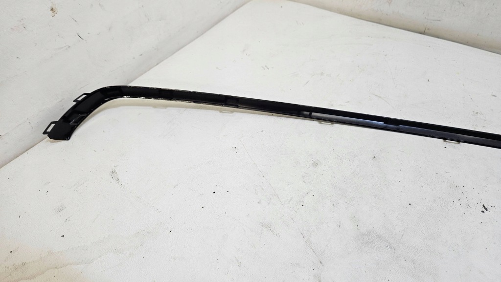 Молдинг решітка радіатора решітка решітка mercedes gle w167 a167 amg a1678850803 Зі Шроту