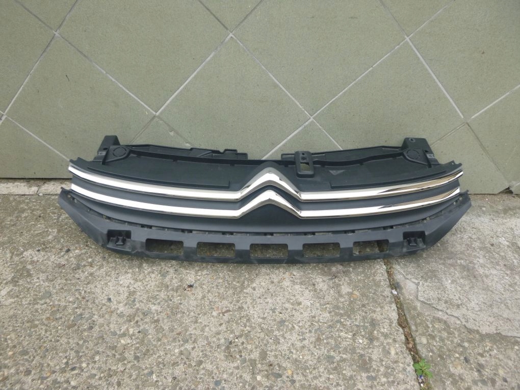 фото №1, Citroen c3 iii 16- решітка радіатора решітка радіатора