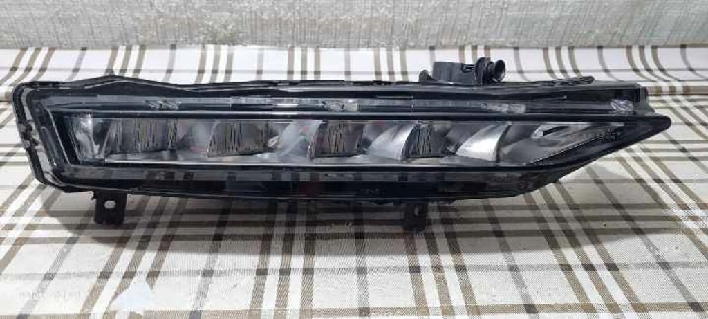 фото №11, Skoda superb b8 3v протитуманна фара лівий перед uk