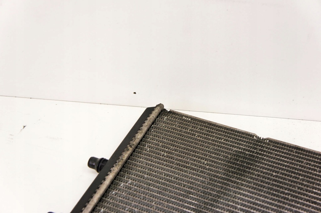 фото №5, Io170 bmw f10 4.4i радіатор wody 7601832