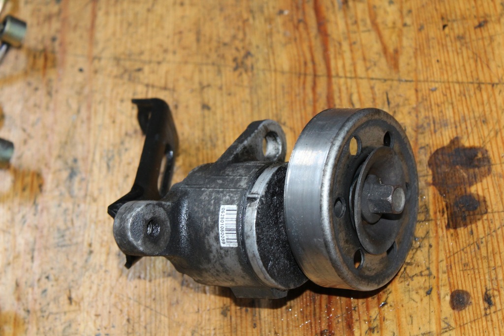 фото №11, Натяжитель ремень генератора toyota avensis t25 corolla verso ii 2.0 d4d 1cd