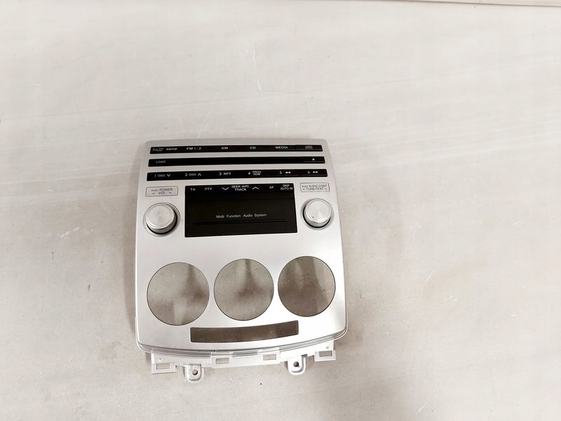 фото №1, Mazda 5 v панель управление радио рамка обдув