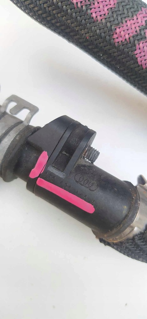 фото №2, Vw audi шланг труба вакуум оригінальний номер 059131119a