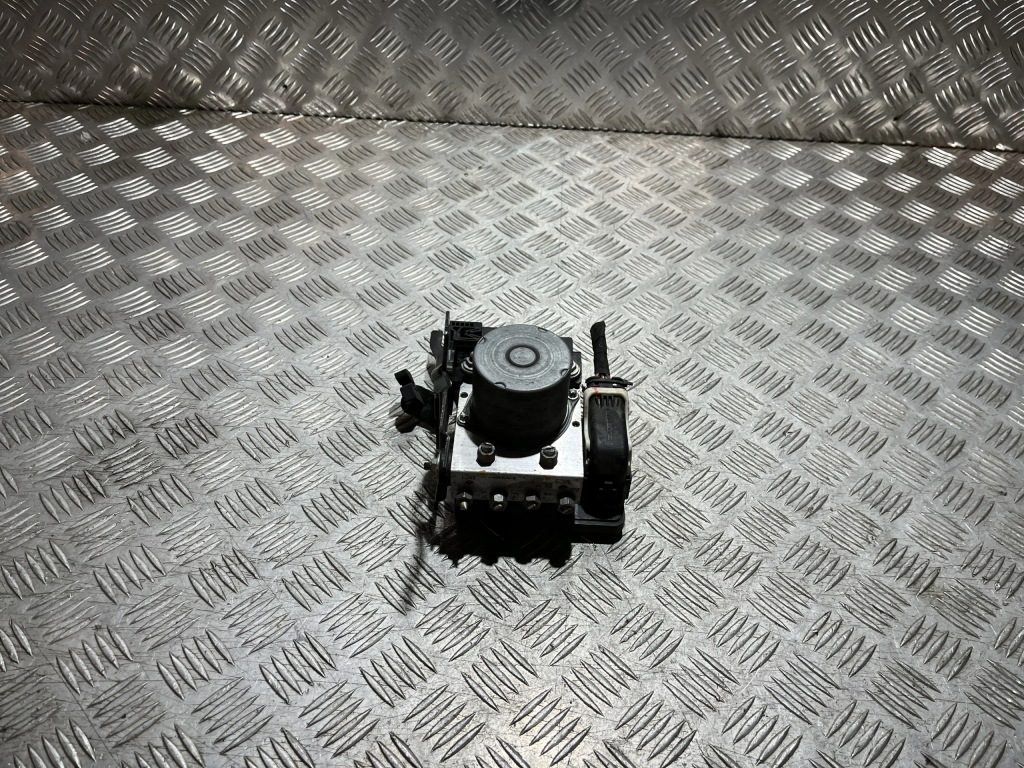 фото №1, Насос abs тормозная renault clio v 19- 1.6 sce e-tech