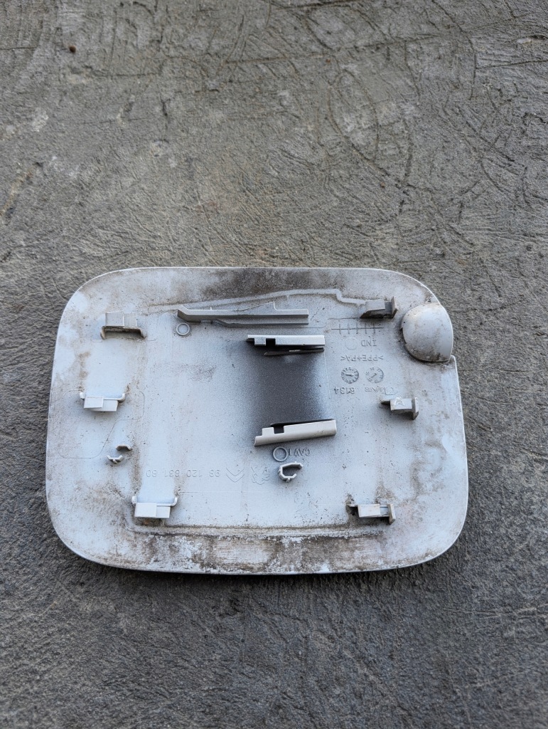 фото №1, Citroen c3 iii lift кришка заливної пального 9812083180