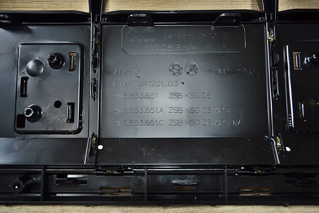 фото №7, Audi sq8 q8 решётка радиатора решётка радиатора quattro 4m8853651 новый