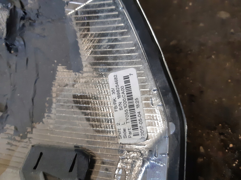 фото №9, Toyota tundra впуск воздуха na крышка хром dekor 76181-0c010