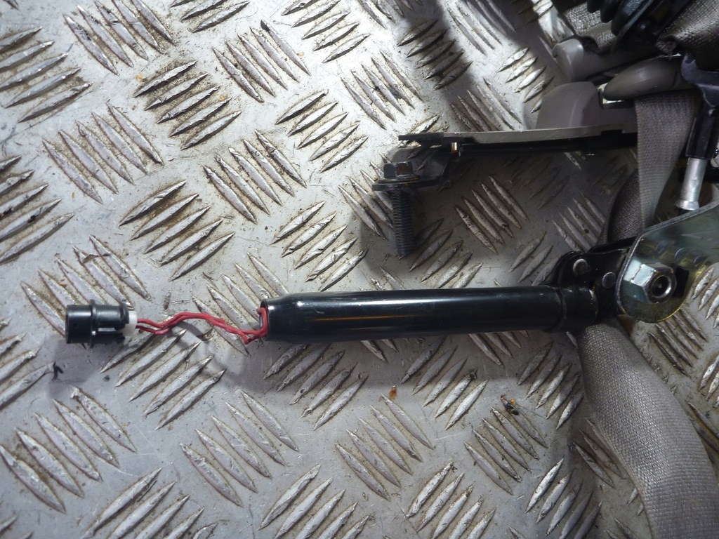 фото №8, Ремни pas натяжитель поперечина crew cab ford f150 15-