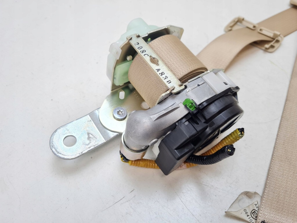 Купить 2013 lexus gs 250 350 300h 450h задний ремень безопасности 7t3320p