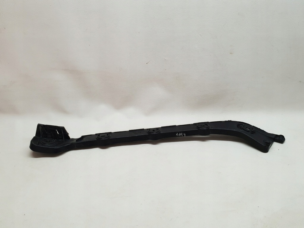 фото №8, Skoda octavia iii kombi 5e9 напрямна w бампер задня l