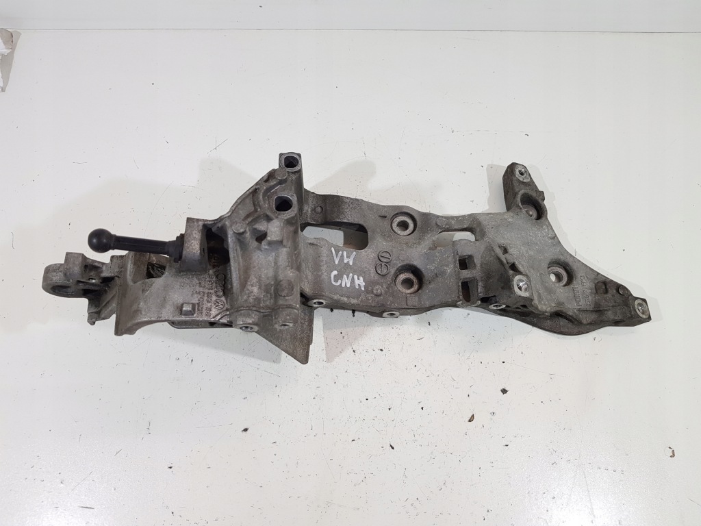 Купить Кронштейн генератора 04l903143b audi a6 a5 2.0tdi cnh