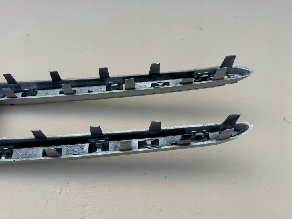 Mercedes b-klasa w247 18r- решітка радіатора накладка бампера перед a2478881000 Київ