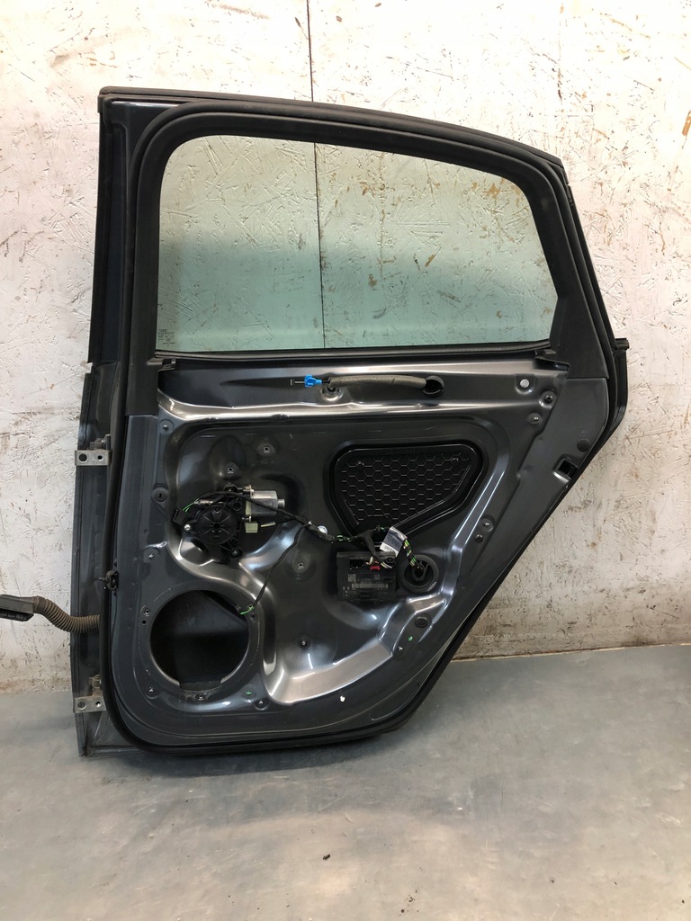 фото №7, Дверь правое задние правый задняя audi a3 8v sedan 12-16 lx7r