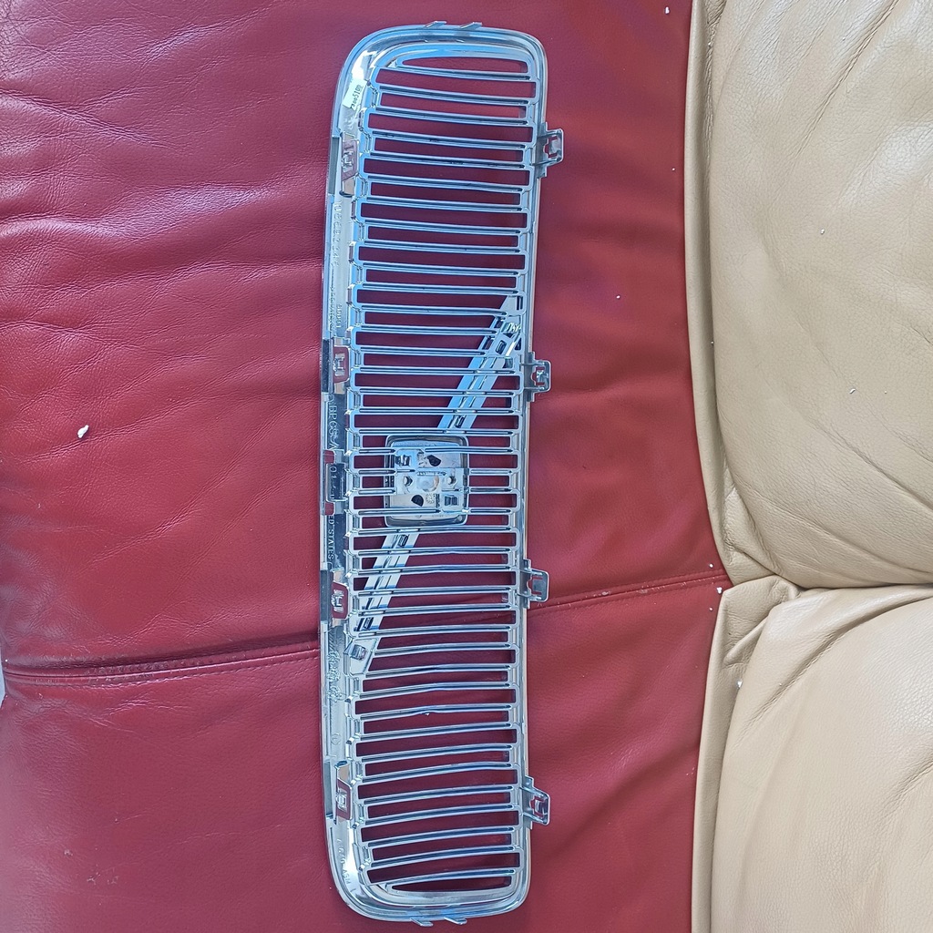 фото №4, Решітка радіатора volvo v70 2004-2007 lift