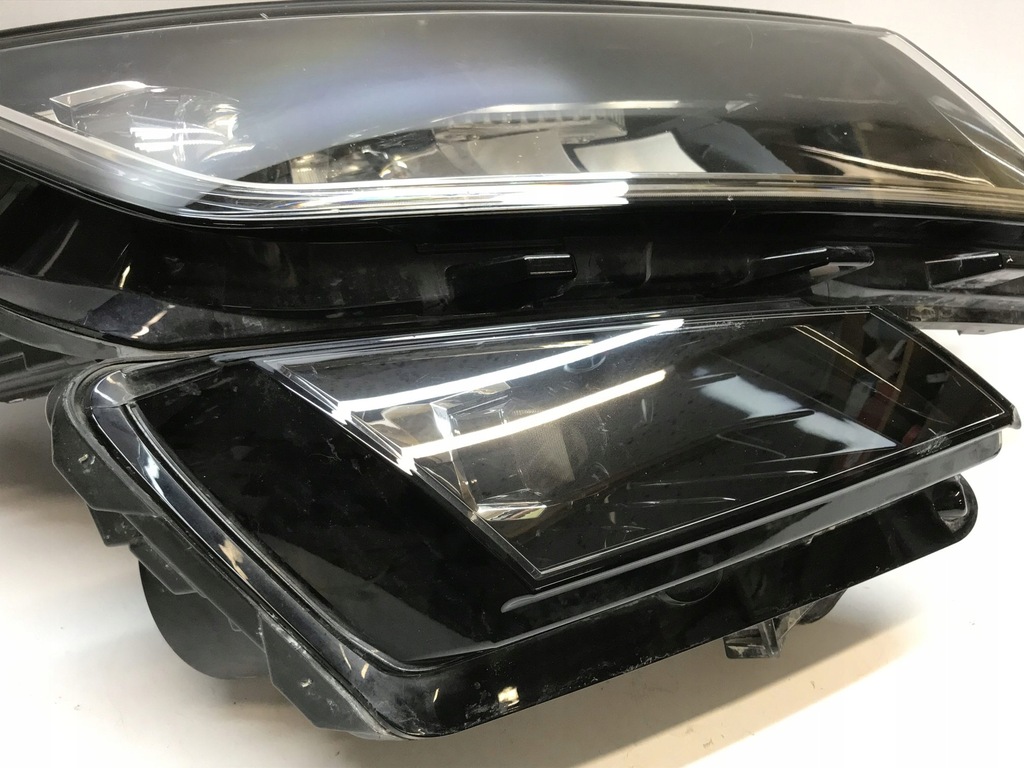 фото №10, Лампа правая full led skoda kodiaq 566941016e