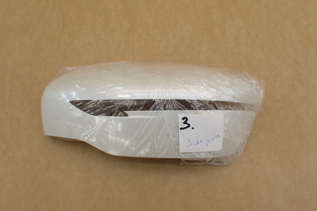 Nissan juke рестайлінг  15- корпус рамка накладка дзеркало ліва 7802002 lh оригінальний номер Ціна