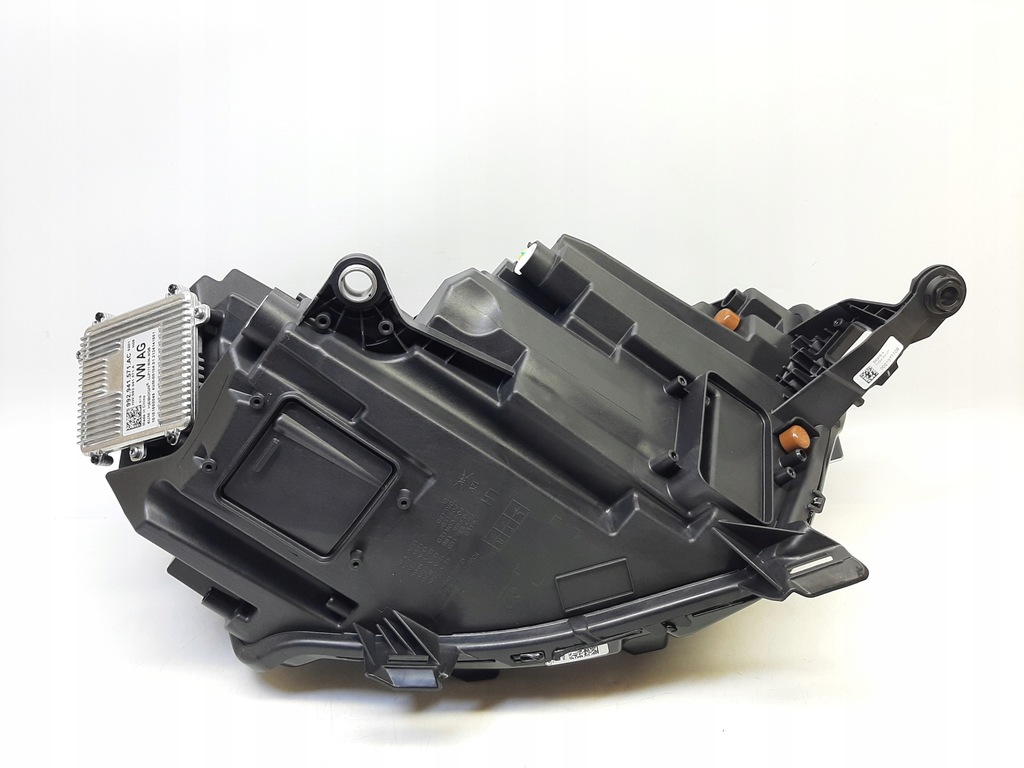 фото №7, Skoda kamiq левый фара led 658941015b