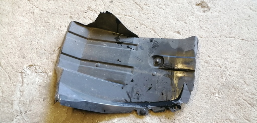 фото №1, Mitsubishi colt 04-12 3d подкрылок правое задние