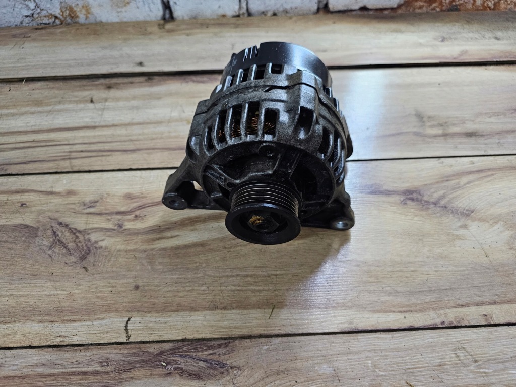 Купить Генератор audi a4 b5 1.8 058906016