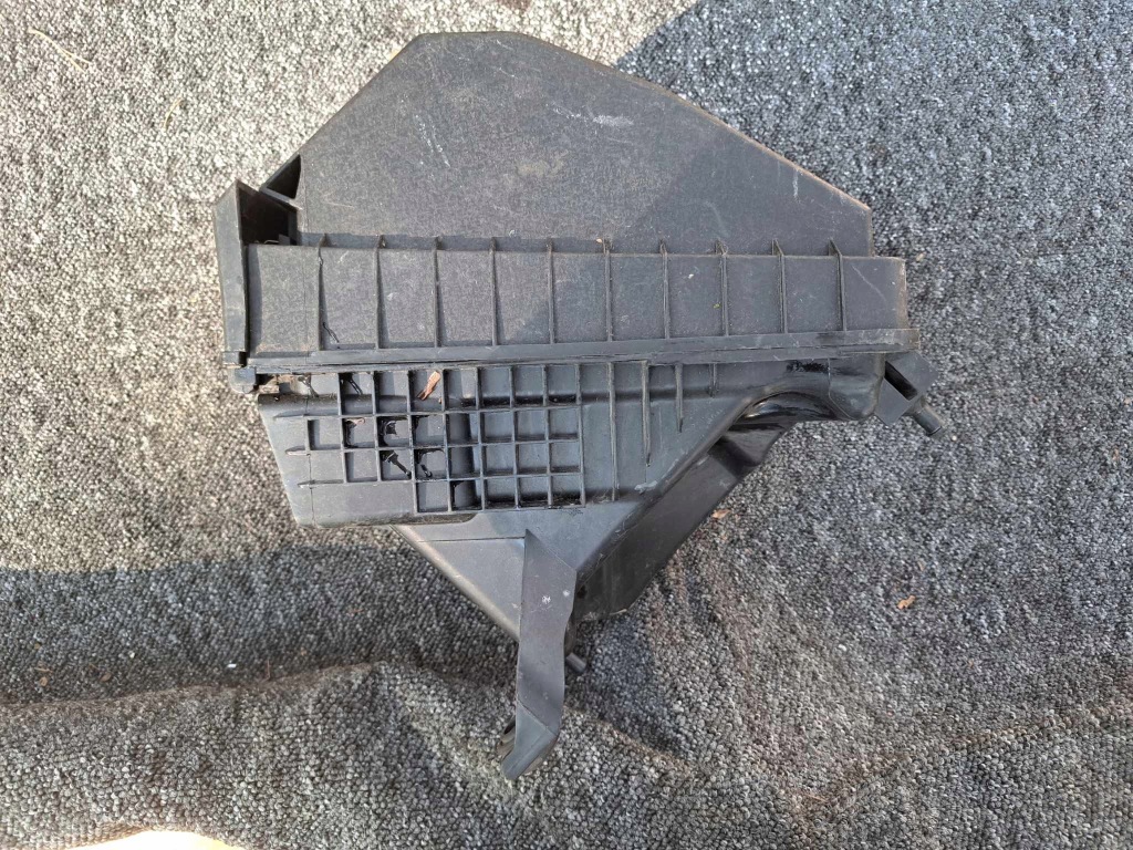 фото №1, Hyundai tucson iii корпус фильтра воздуха 28110-d3500