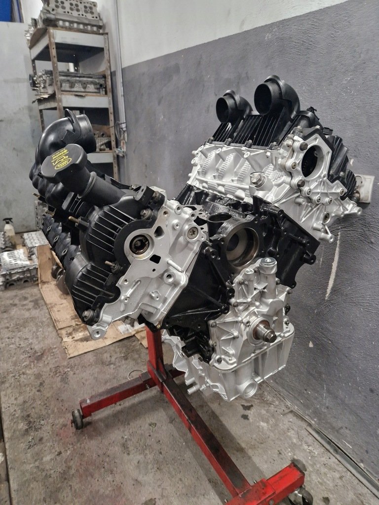 фото №5, Двигатель 4.4 448dt land rover discovery iii l319