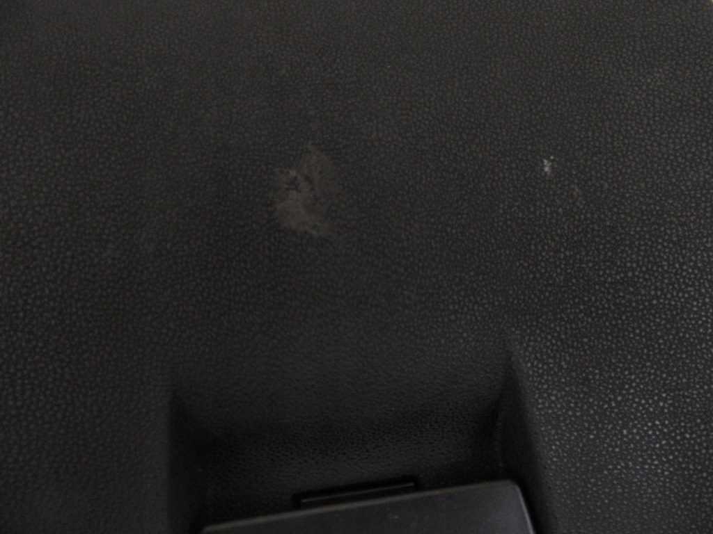 фото №4, Бардачок пассажира bmw e83 x3 europa