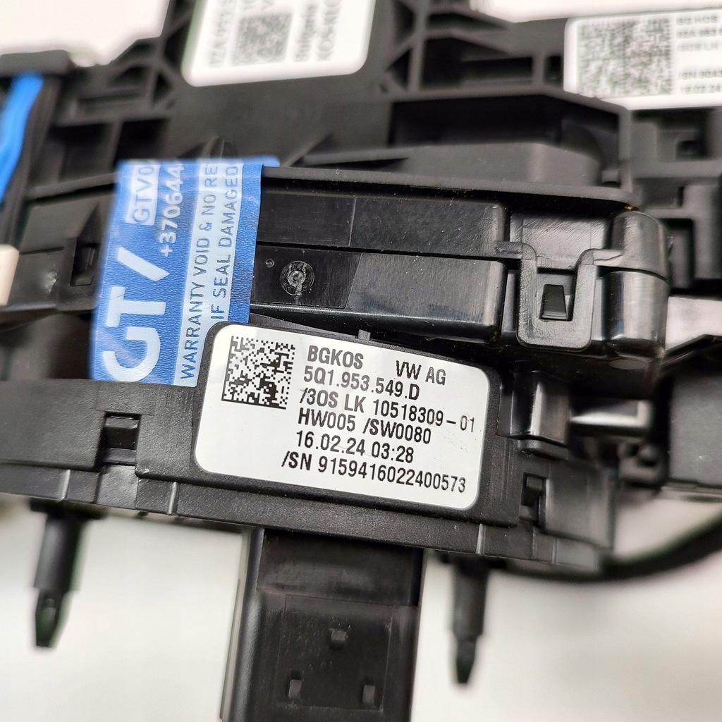 фото №8, Audi a3 8y 2024 рычаг / переключатель поворотники