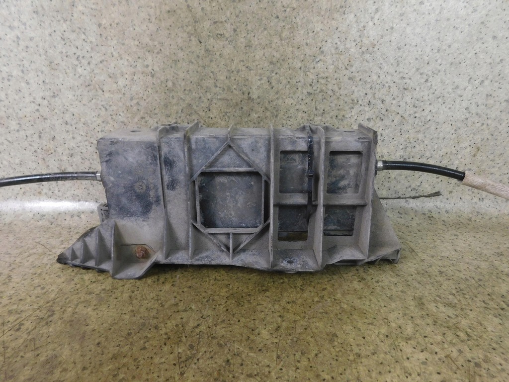 фото №3, 8200396850 модуль гальма ручного renault scenic ii 2.0