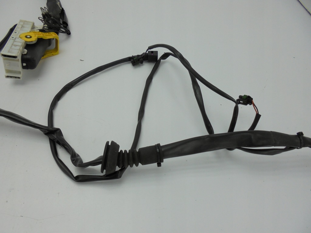фото №4, Scania r электропроводка передних лампа xpi