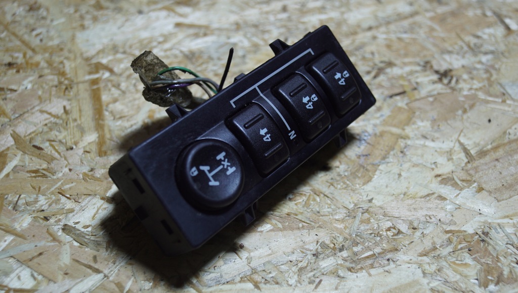 фото №6, Панель переключателей привода hummer h2 15127829