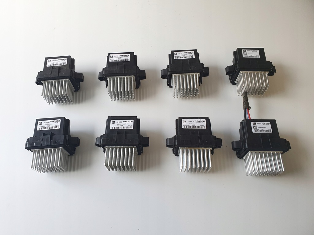 фото №1, Opel astra j insignia резистор вентилятор 13503201