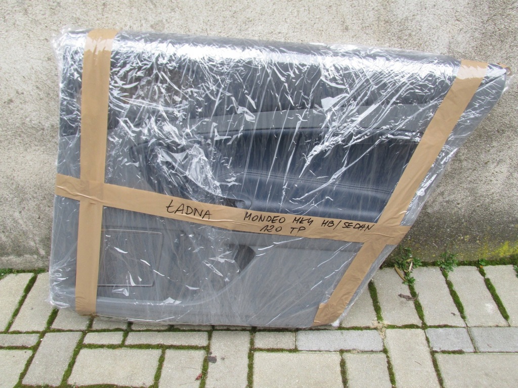 фото №6, Ładna обивка дверь задняя правая mondeo mk4 hb
