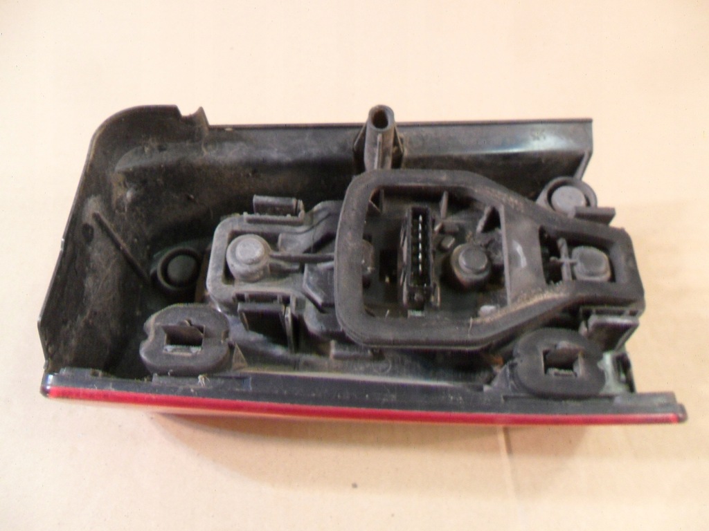 фото №16, Peugeot partner 02-08 лампа задня ліва