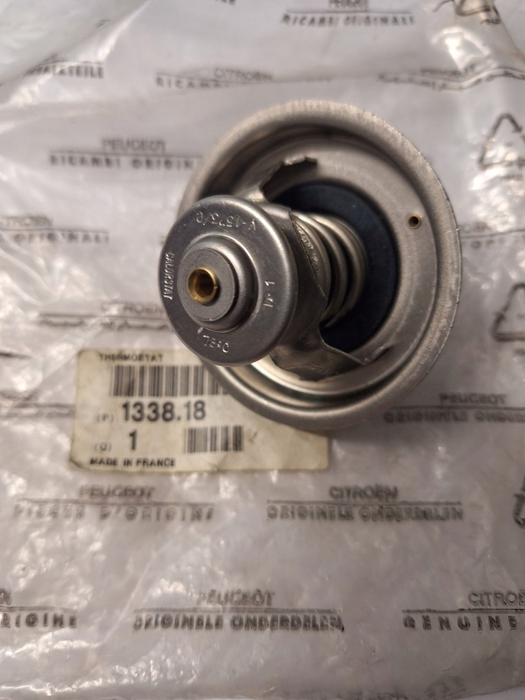 фото №1, Термостат peugeot 605 citroen xm оригінальний номер 133818