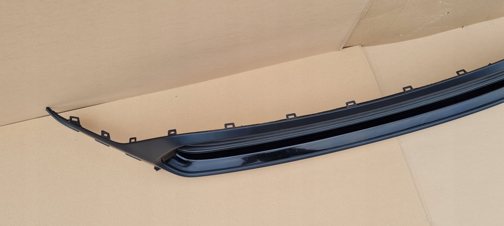 фото №8, Накладка решётка бампер toyota bz4x перед