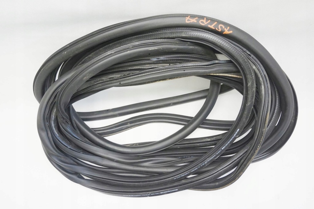 фото №1, Прокладка кузов комплект opel astra 6 vi l 21-