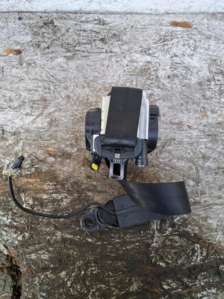 фото №4, Audi r8 4s 2019 левая сторона ремни безопасности